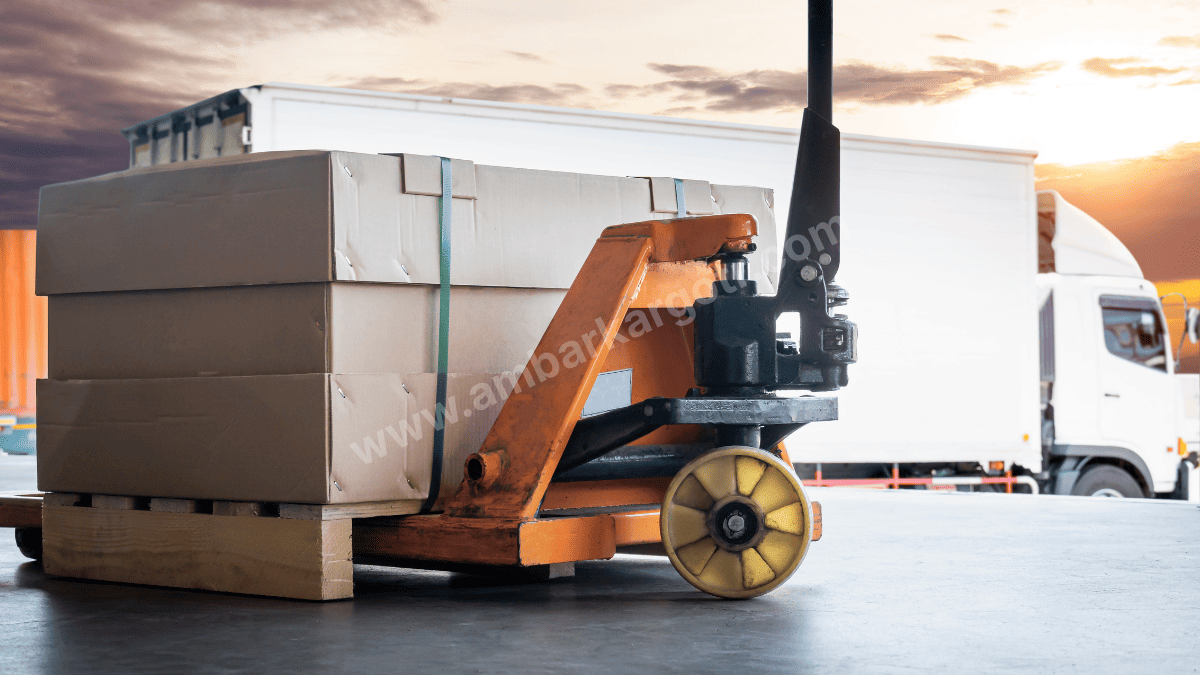 Uzundere Paletli Yük Taşıma